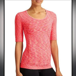 Athleta - Radiance Tee Space Dye - Color: Grenadine Red Space Dye - Size Medium